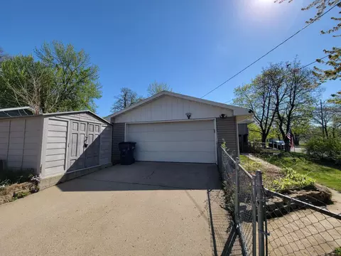 821 11th St SE, Saint Cloud, MN 56304 photo 7