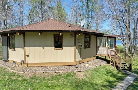 6451 207th Ave NE, Wyoming, MN 55092