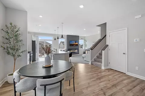 441 Murray Hill Way, Waconia, MN 55387