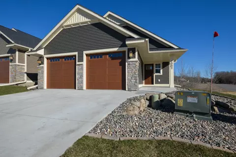1000 Sunrise Cir, Dassel, MN 55325