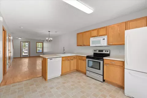 Kitchen - 1960 Pika Trl #C, River Falls, WI 54022 photo 2 of 2