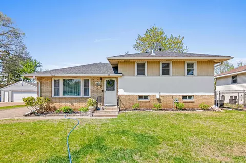 6431 June Ave N, Brooklyn Center, MN 55429