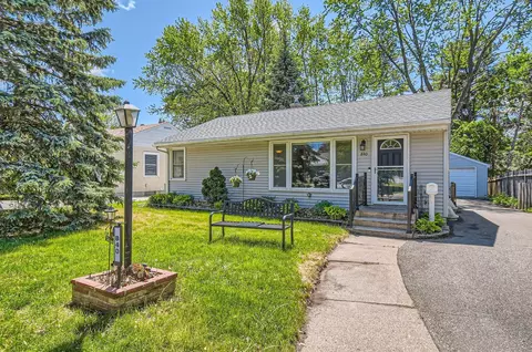 840 California Ave W, Saint Paul, MN 55117