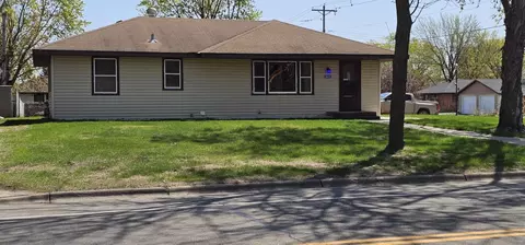 8605 Hadley Ave S, Cottage Grove, MN 55016