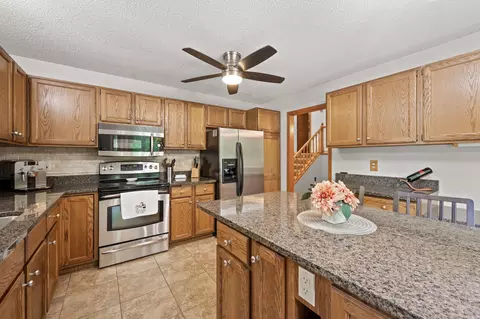 Kitchen - 778 Sunset Dr, Eagan, MN 55123 photo 3 of 4
