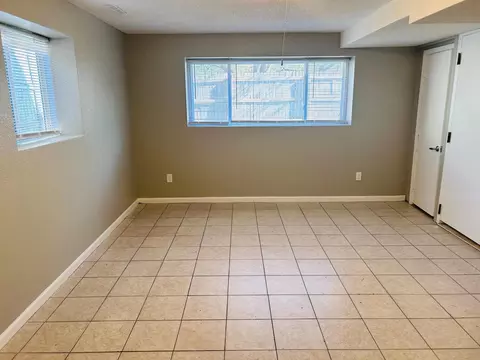 322 Baker St E, Saint Paul, MN 55107 photo 13