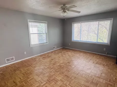 322 Baker St E, Saint Paul, MN 55107 photo 4