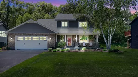 4446 Helmo Ave N, Oakdale, MN 55128