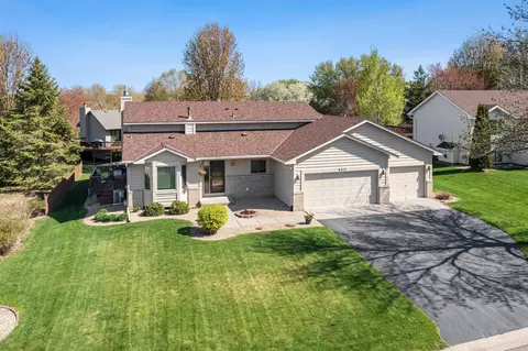 8313 174th St W, Lakeville, MN 55044