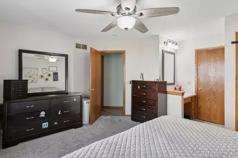 Bedroom - 14095 Dearborn Path, Rosemount, MN 55068 photo 4 of 6