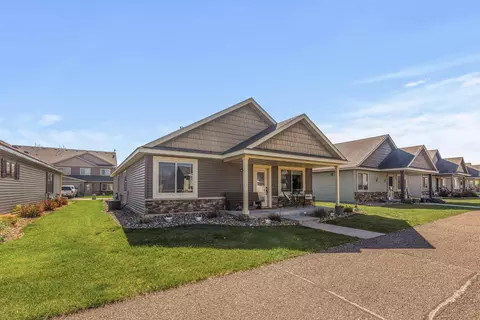 1856 Greenwood Valley Dr, River Falls, WI 54022