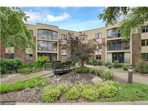 20 Windsor Ln #303A, New Brighton, MN 55112