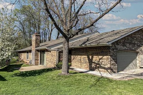 14850 18th Ave N, Plymouth, MN 55447