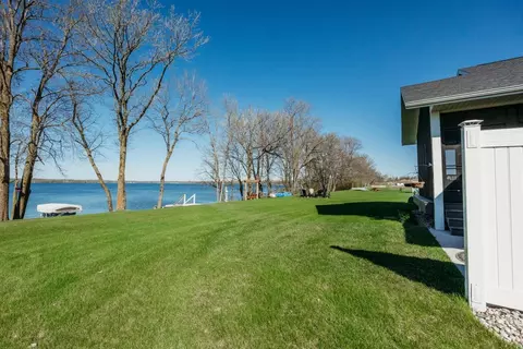 Exterior - 46361 Nitche Lake Rd, Perham, MN 56573 photo 5 of 22