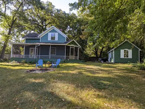 5253 W Bald Eagle Blvd, White Bear Township, MN 55110