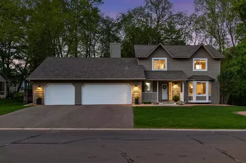 5234 S Park Dr, Savage, MN 55378