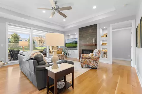 2382 Scenic Park Pl SW, Rochester, MN 55902