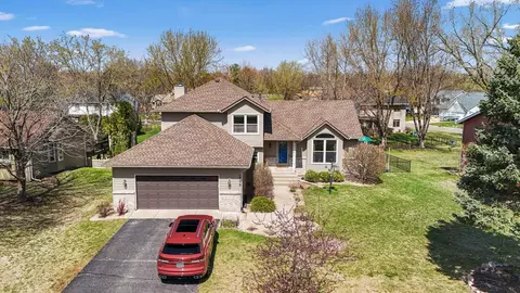 16079 Inglewood Dr, Lakeville, MN 55044