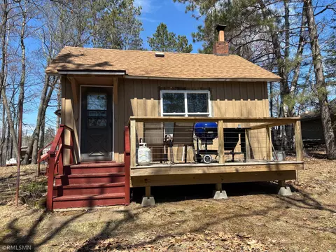 1606 Graham Lake Rd, Holyoke, MN 55749