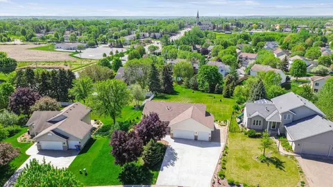 13 Front St NW, Saint Michael, MN 55376