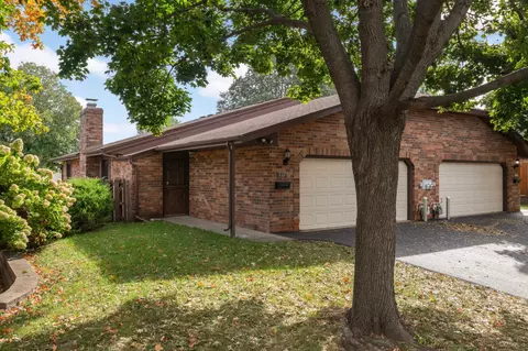 337 Van Buren Ave N, Hopkins, MN 55343
