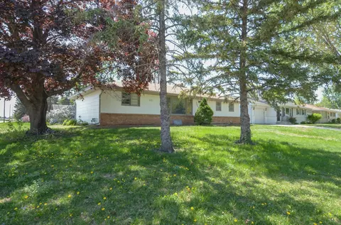 6301 61st Ave N, Crystal, MN 55428