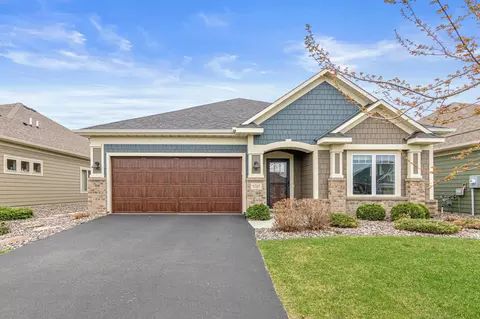 8745 9th Pl N, Lake Elmo, MN 55042