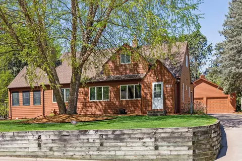 9848 Brookside Ave S, Bloomington, MN 55431
