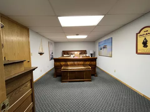 Bedroom - 1085 20th St, Windom, MN 56101 photo 5 of 5