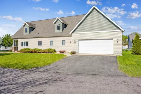 173 Cardinal Ln, Clearwater, MN 55320