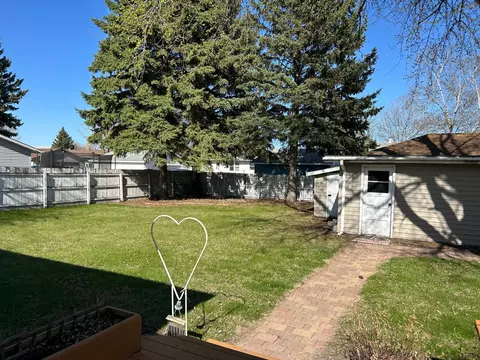 324 Maple Ave S, Thief River Falls, MN 56701 photo 47