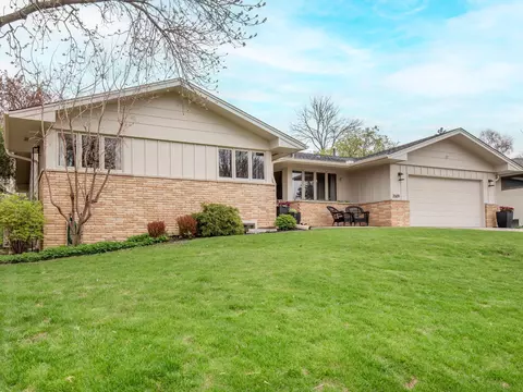 3509 NE Coolidge St NE, Saint Anthony, MN 55418