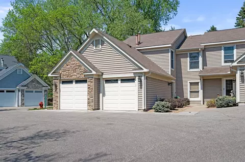 7191 Allen Ct, Eden Prairie, MN 55346