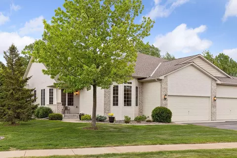 17462 Haralson Dr, Eden Prairie, MN 55347