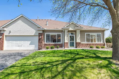 17606 38th Ave N, Plymouth, MN 55446