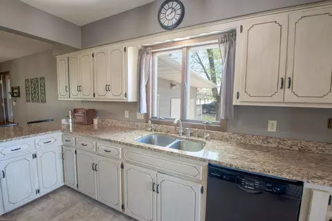 Kitchen - 413 2nd St S, Cold Spring, MN 56320 photo 3 of 4