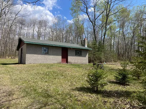 17764 200th Ave, Mcgrath, MN 56350