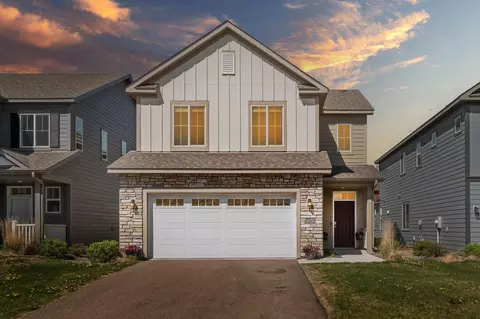 9930 Zilla St NW, Coon Rapids, MN 55433