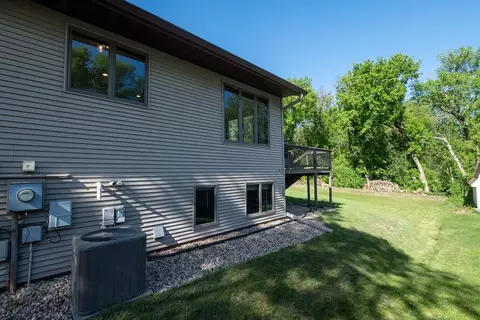 408 19th St NW, Willmar, MN 56201 photo 7