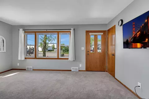100 33rd Ave N, Saint Cloud, MN 56303 photo 3
