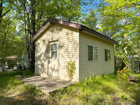 L6-7 B8 Casual Trail, Garrison, MN 56450