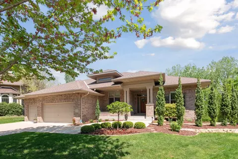 12334 Harvard Ave, Eden Prairie, MN 55347