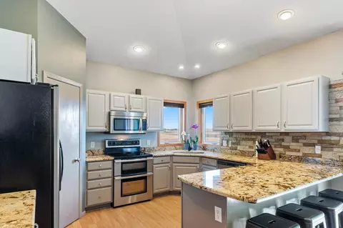 2032 Westwood Dr, Faribault, MN 55021 photo 11