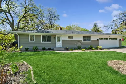 420 Laurie Ln, Stillwater, MN 55082