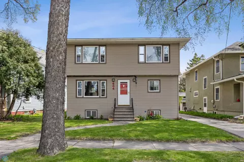 604 9th St S, Fargo, ND 58103
