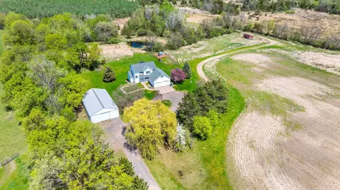 13774 Furuby Rd, Center City, MN 55012