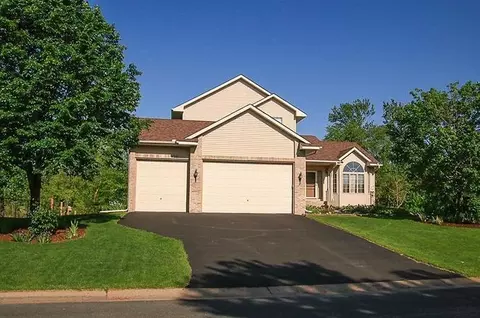 2607 226th Ln NW, Bethel, MN 55005