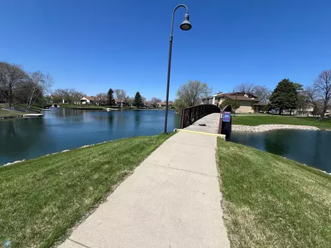 View/Area - 2501 30th Ave S #101, Fargo, ND 58103 photo 1 of 3