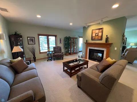 Living - 2501 30th Ave S #101, Fargo, ND 58103 photo 4 of 5
