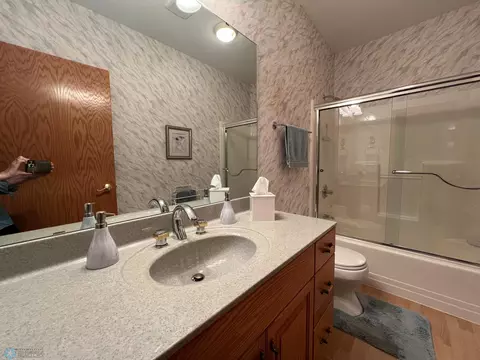 Bath - 2501 30th Ave S #101, Fargo, ND 58103 photo 3 of 3